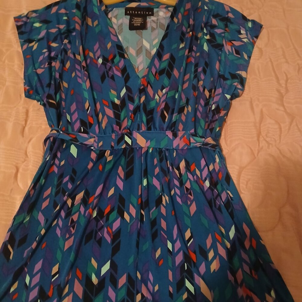 Attention Women's XS business top